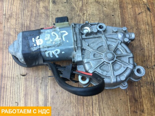 Моторчик стеклоподъемника правый